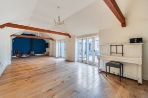 Photo 12- click for photo gallery